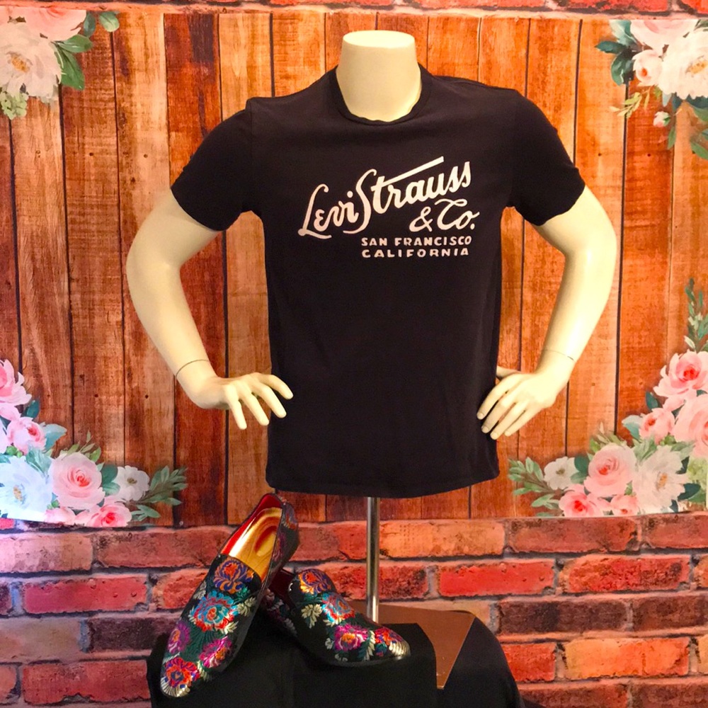 Levi’s Tee shirt